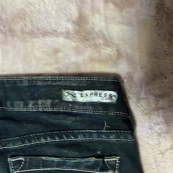 Express Mid-Rise Dark Wash Skinny Jeans, Women’s Size 2S. - Picture 4 of 7